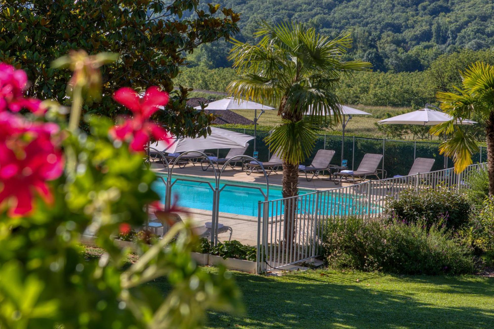 Domaine De Monrecour - Hotel & Restaurant - Proche De Sarlat Saint-Vincent-de-Cosse Buitenkant foto