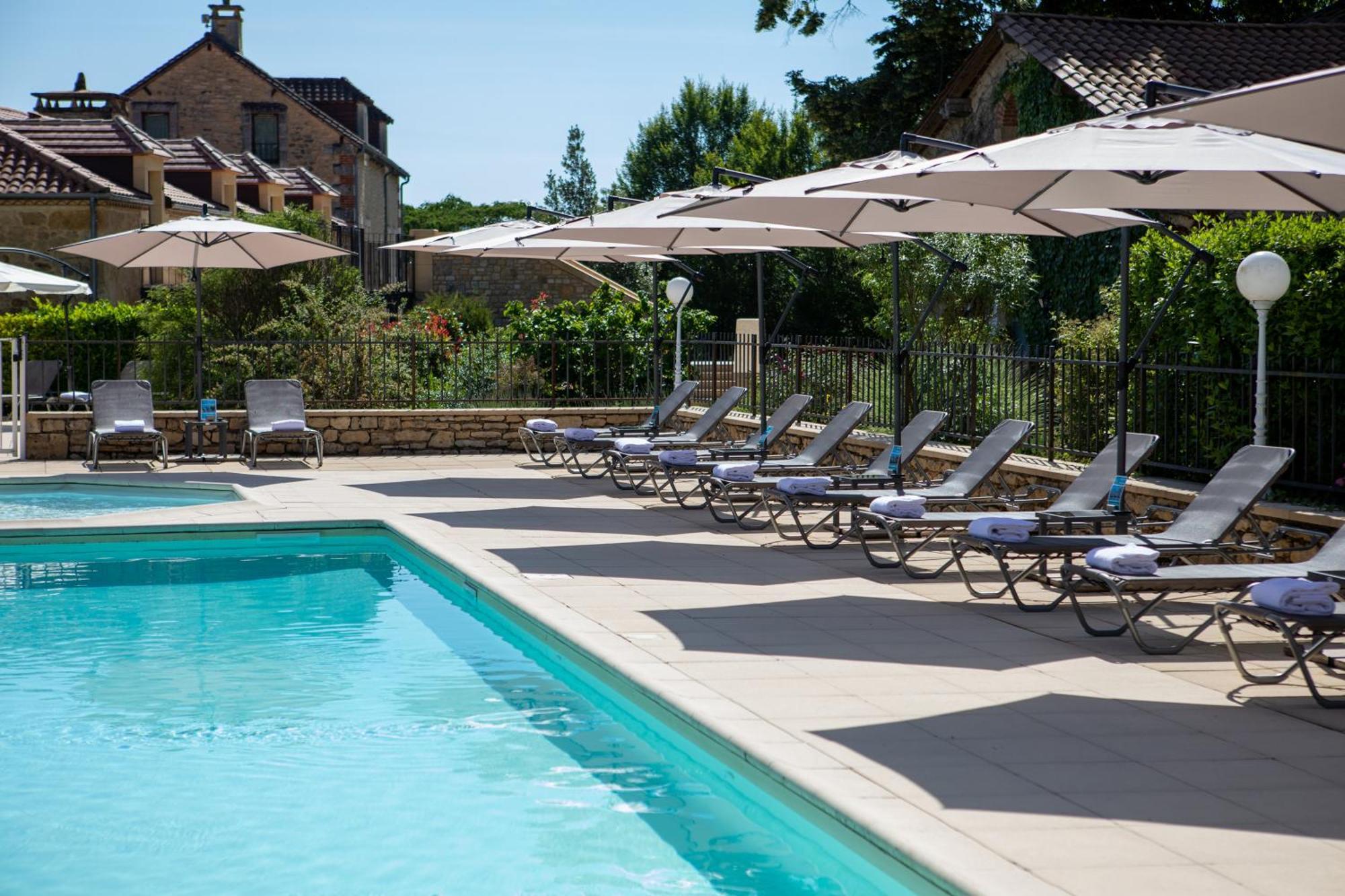 Domaine De Monrecour - Hotel & Restaurant - Proche De Sarlat Saint-Vincent-de-Cosse Buitenkant foto