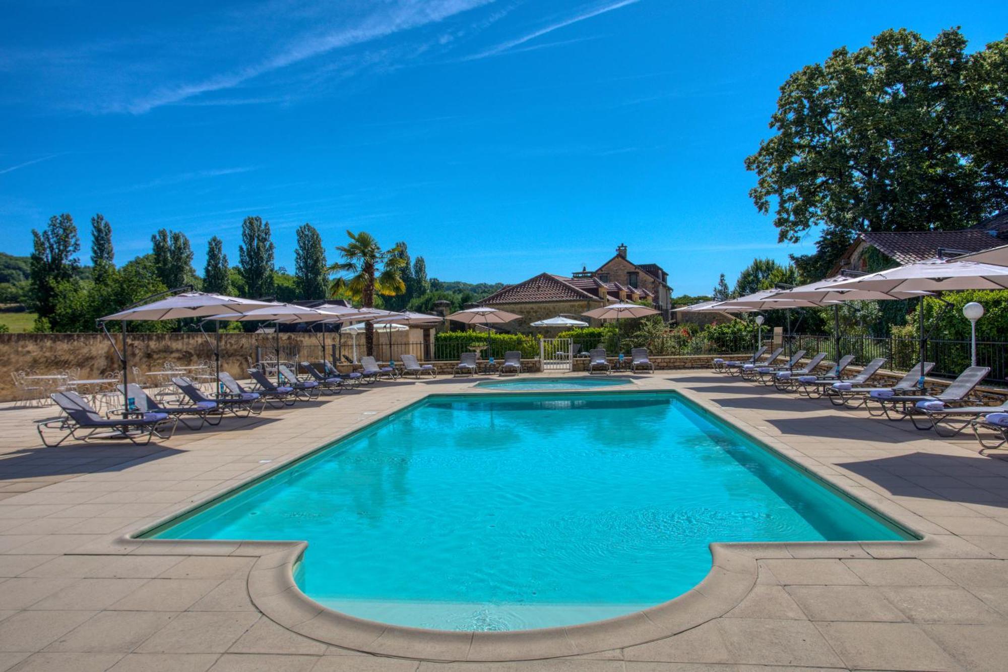 Domaine De Monrecour - Hotel & Restaurant - Proche De Sarlat Saint-Vincent-de-Cosse Buitenkant foto