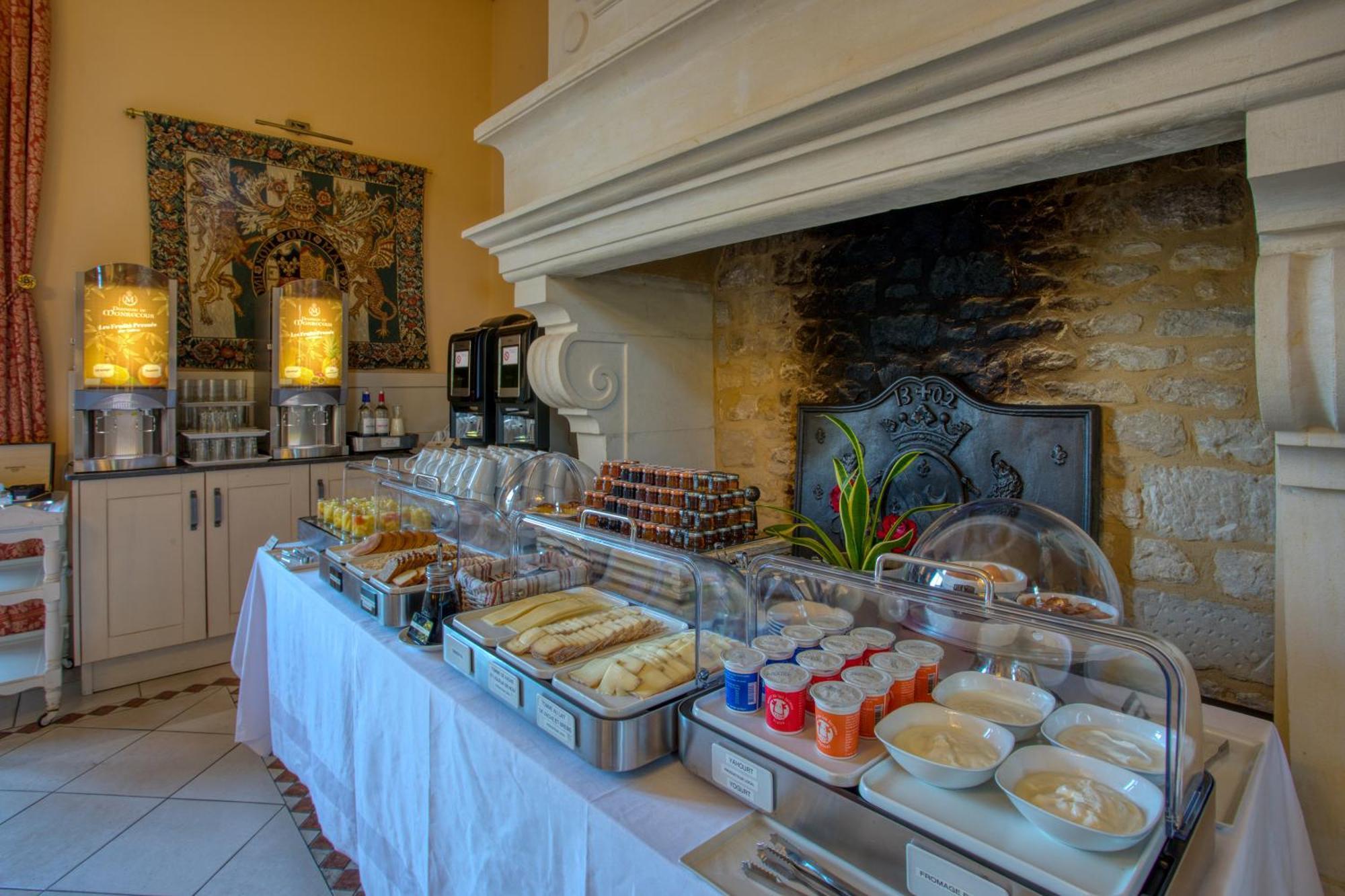 Domaine De Monrecour - Hotel & Restaurant - Proche De Sarlat Saint-Vincent-de-Cosse Buitenkant foto